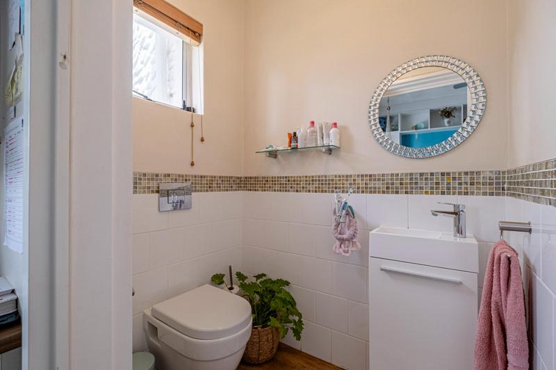 5 Bedroom Property for Sale in Linkside Eastern Cape